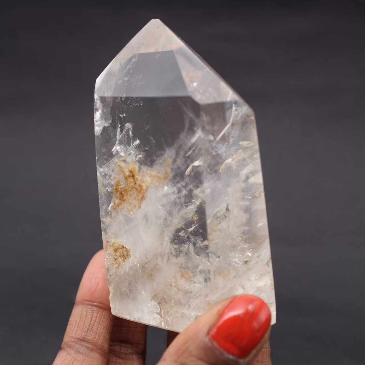 Prisme de quartz avec inclusion