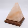 Lampe pyramide en sel rose de l’Himalaya