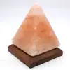 Lampe pyramidale en sel rose de l’Himalaya - 2