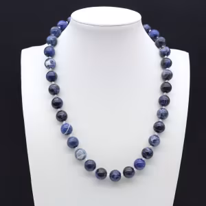 Collier en sodalite