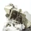 Pyrite sur gangue avec calcite et quartz - 7
