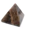 Pyramide en pierre de microcline de Madagascar - 2