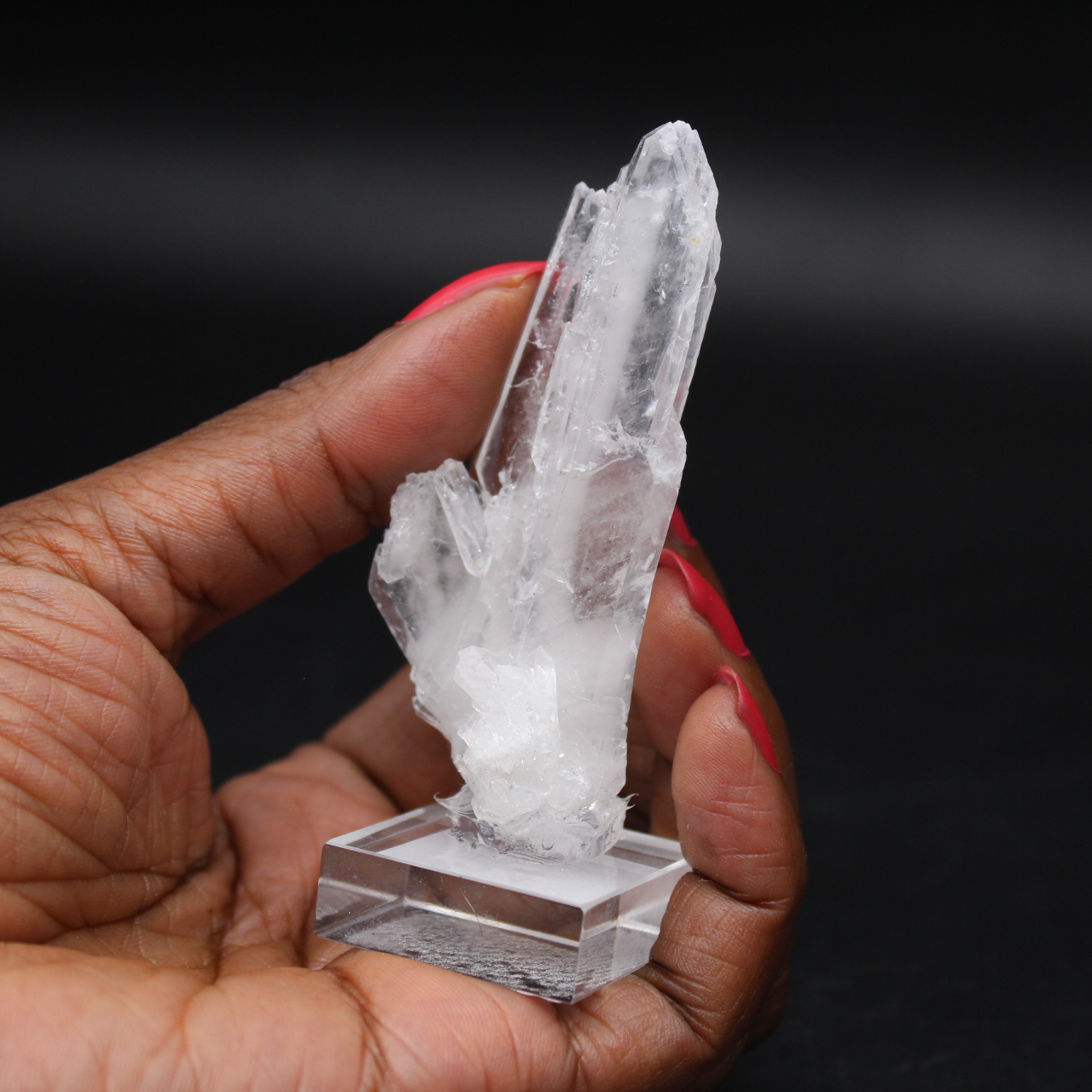 Quartz Faden Pakistan