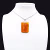 Pendentif carré en cornaline
