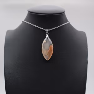 Pendentif feuille en agate fleur
