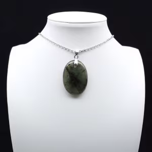 Pendentif ovale en Labradorite