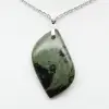 Pendentif de jaspe kambamba en forme de flamme - 1