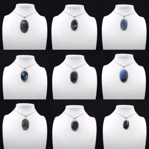 Pendentif ovale en Labradorite