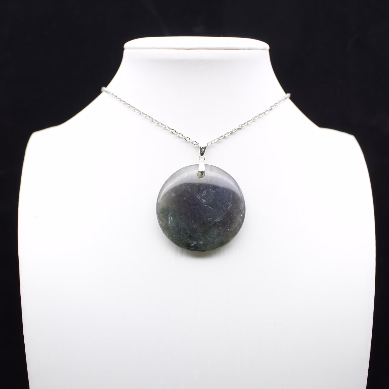 Pendentif rond en labradorite