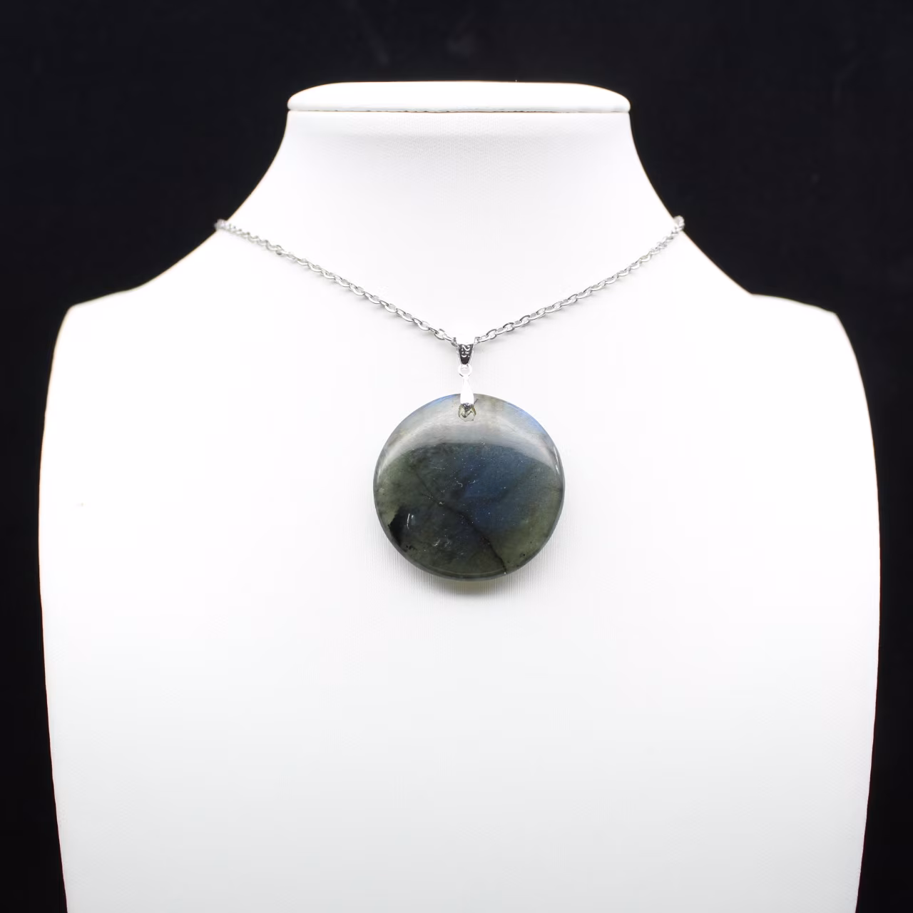 Pendentif rond en labradorite