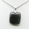 Pendentif carré en labradorite - 2