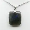 Pendentif carré en labradorite - 1