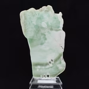 Tranche d’Aragonite verte naturelle pour décoration