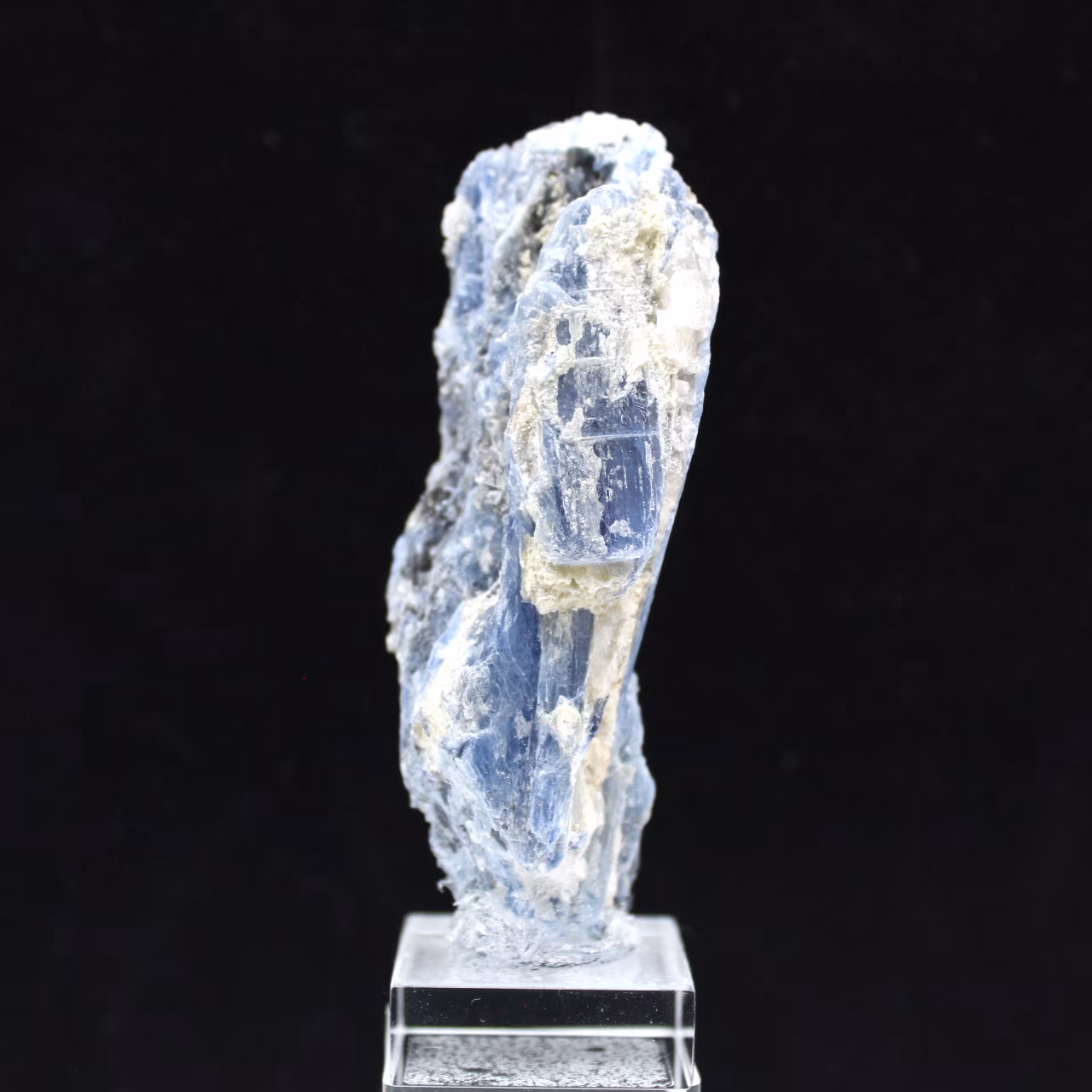 Cristaux de Cyanite