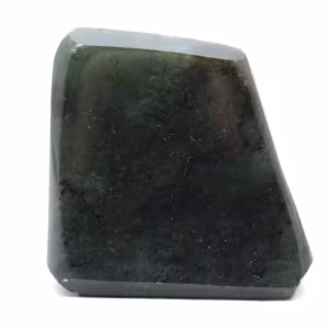 Labradorite Polie, Spécimen Compact de Madagascar