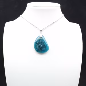 Pendentif Apatite Bleue Madagascar - Éclat des Cristaux