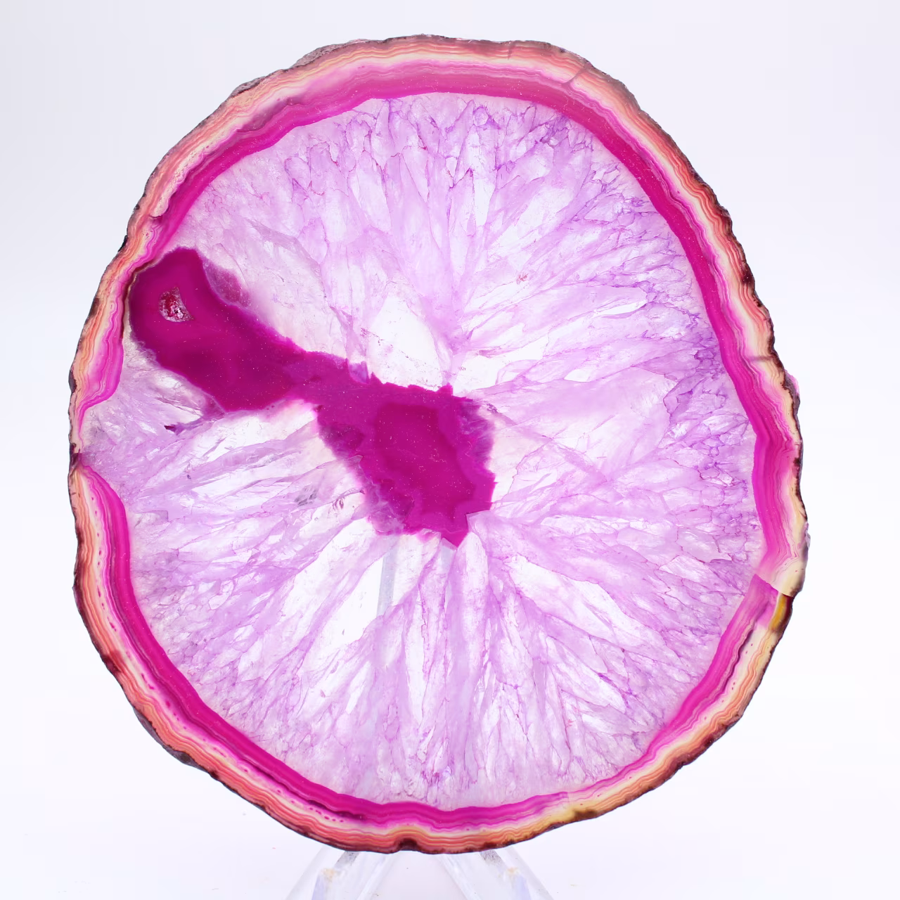 Agate naturelle teinté rose en tranche