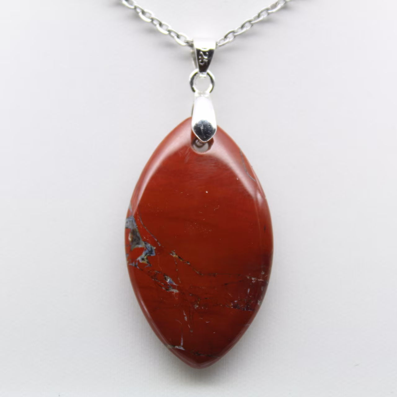 Bijou Minéral Jaspe Rouge