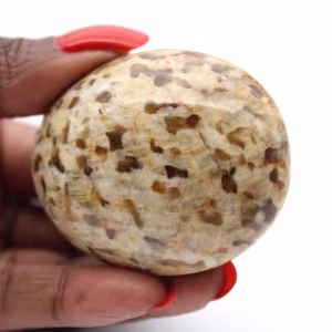 Petit galet en Feldspath de Madagascar – Spécimen naturel