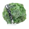 Chromediopside brut de Finlande sur socle, pierre verte 135 g - 5