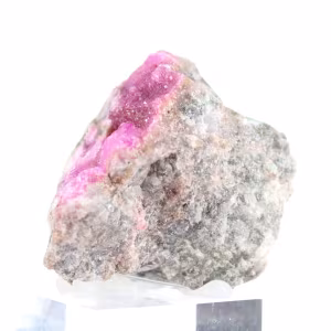 Spécimen de cobaltocalcite congolaise sur socle transparent