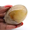 Galet de quartz jaune de Madagascar aux contours doux - 2