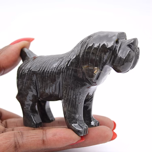 Chien sculpté en stéatite naturelle de Bolivie