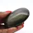 Galet d’obsidienne dorée du Mexique pour vitrine géologique