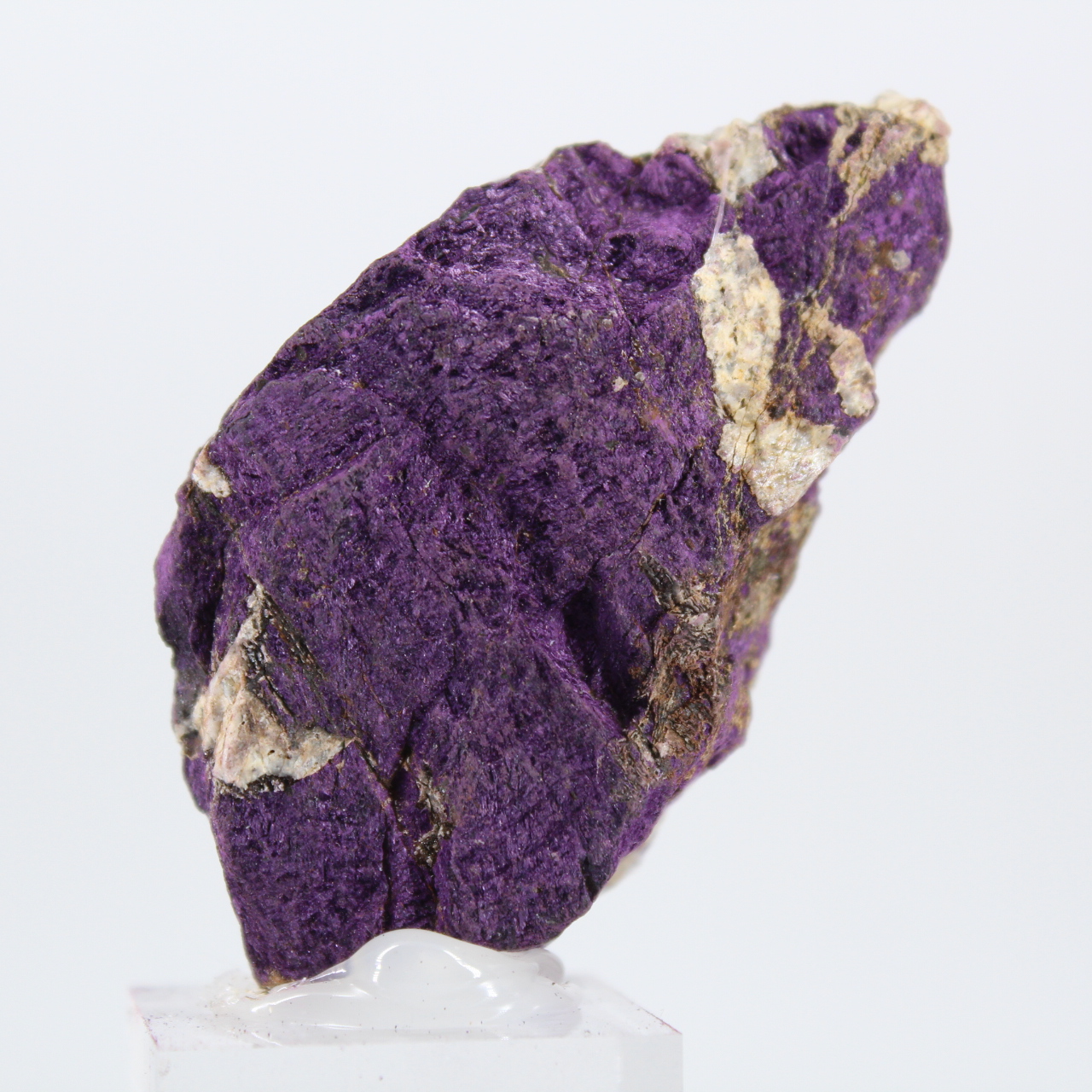 Purpurite portugaise sur socle – Échantillon minéral brut