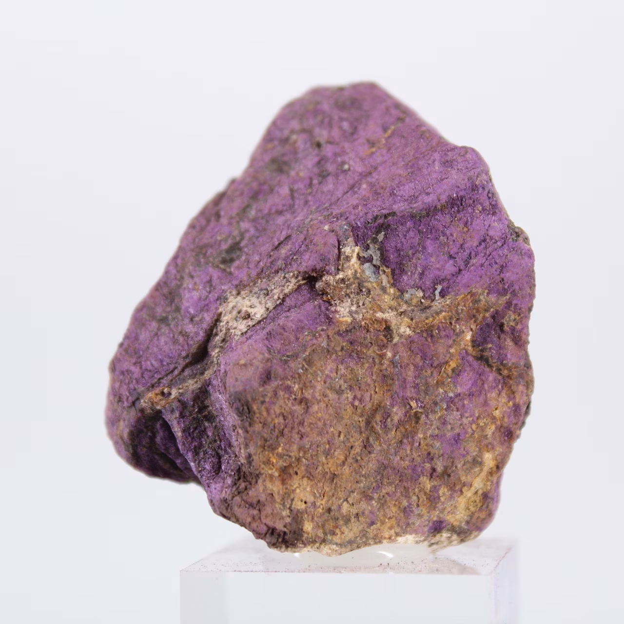 Purpurite portugaise brute sur socle – Pièce minéralogique