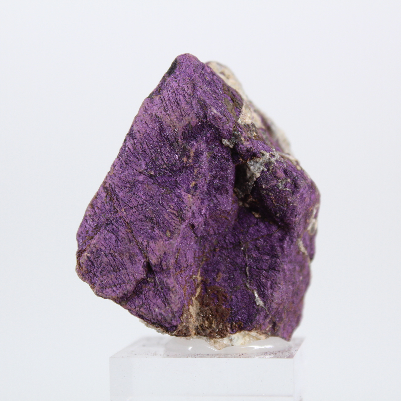 Purpurite portugaise – Spécimen brut de phosphate sur socle